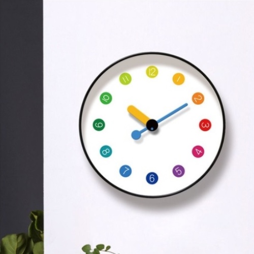 簡約北歐家用時鐘掛表現代創意個性電波鐘